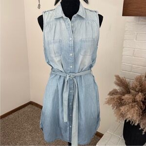 American Eagle Outfitters Light Wash Chambray Midi Shirt Dress